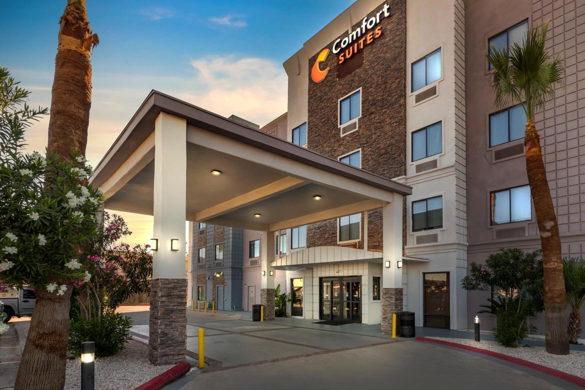 Comfort Suites ラレド エクステリア 写真